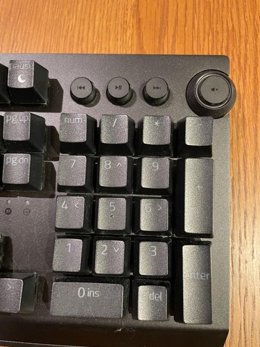 Razer BlackWidow V3 Pro Yellow Switch Wireless Mechanical Keyboard English - Picture 12 of 15