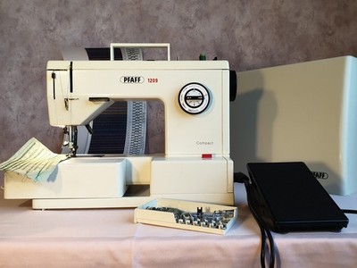 Pfaff 1209 Compact Nähmaschine mit PFAFF  IDT  + Zubehör