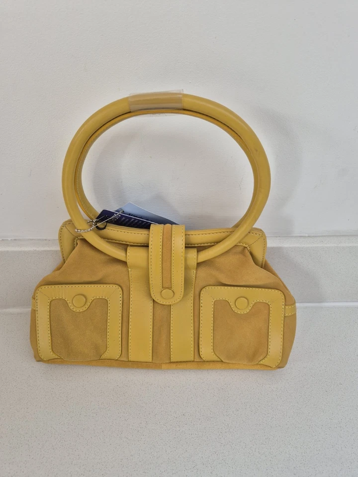 BNWT Oasis Limited Edition Leather and Suede Yellow Tote Handbag - Image 2 of 4