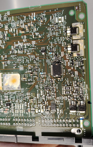 MITSUBISHI MINI PAJERO H58A 660 4WD A/T ENGINE CONTROL MODULE ECU ECM 8631A672 - Picture 16 of 24