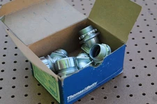 THOMAS & BETTS 1" LIQUID-TIGHT 45° FLEXIBLE METAL CONDUIT CONNECTOR BOX OF 5