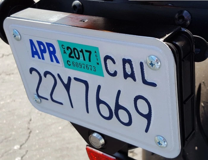 Honda Rebel 300 500 CBR600 Kawasaki Ninja ZX6R Suzuki GSXR600 Yamaha R6 R1 TRUNK - Image 3 of 3