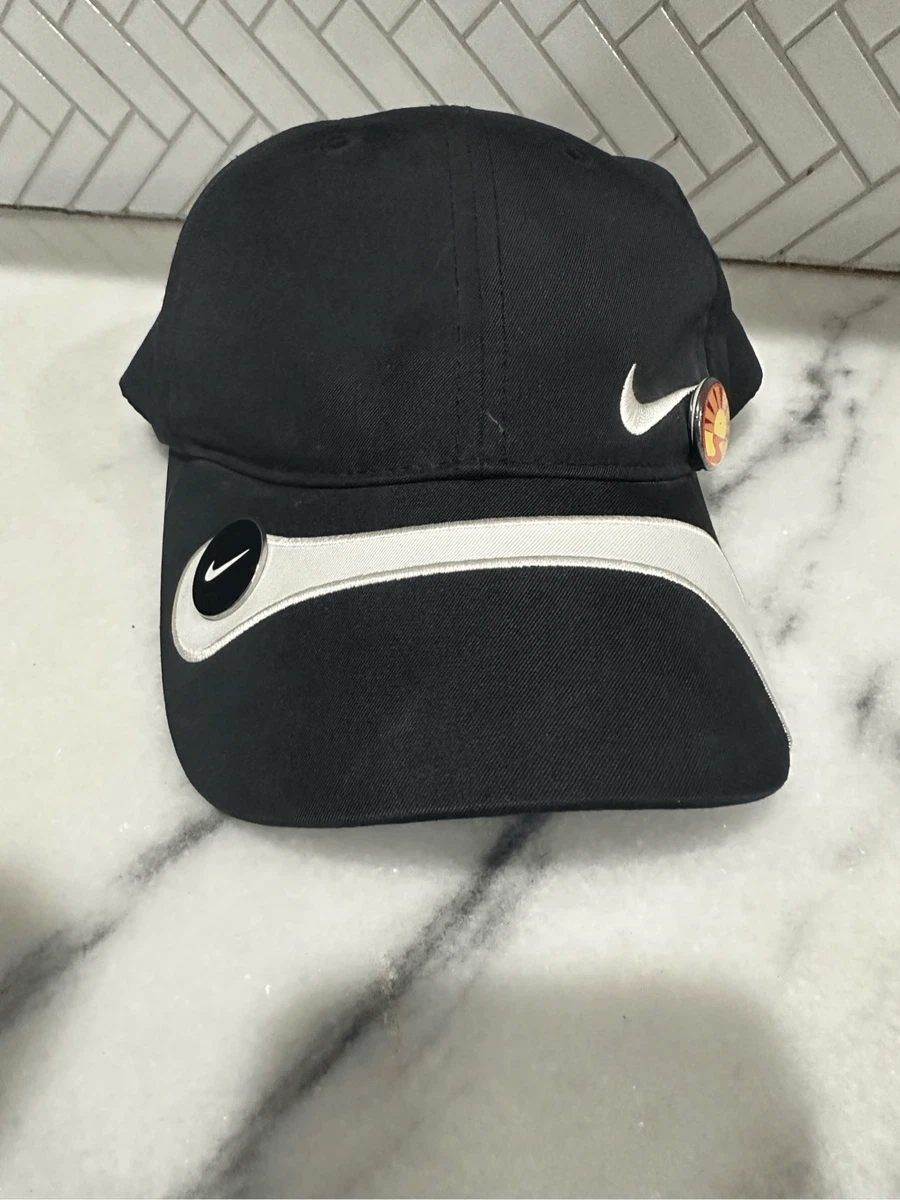 black nike fitted golf hat
