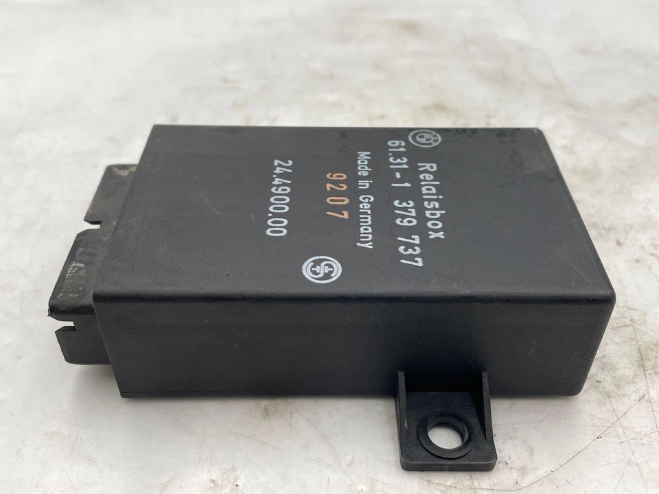 BMW 735i 1992 control de clima relé de calefacción ventilación módulo de caja 61311379737 Foto 3 de 4