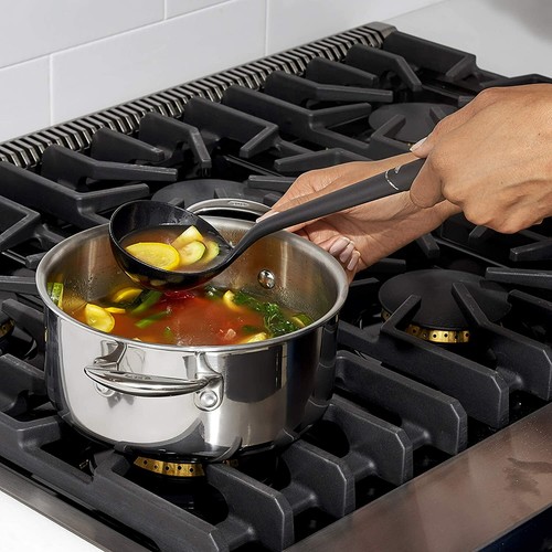 OXO Buone impugnature zuppa di nylon nero con impugnatura morbida e confortevole cassaforte in lavastoviglie - Foto 3 di 8