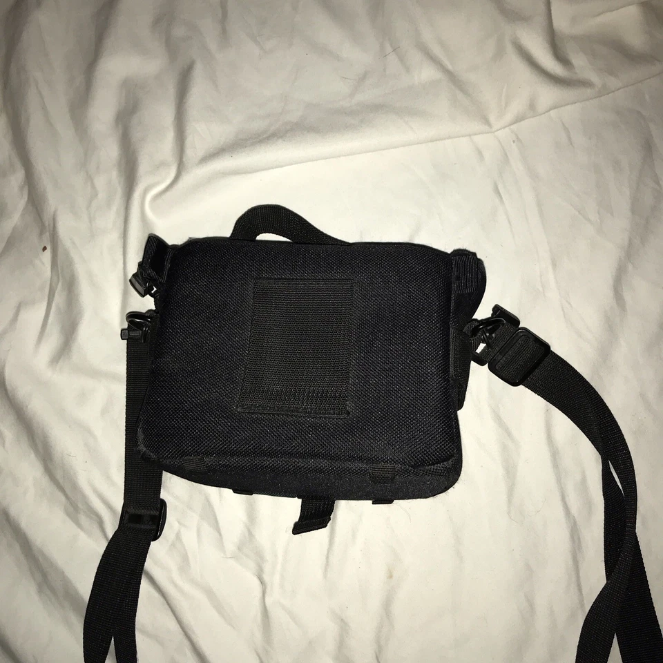 M Rock Rocky Mountain Camera Bag Pouch Black Multi Compartment w Waterproof Hood - Image 2 of 3