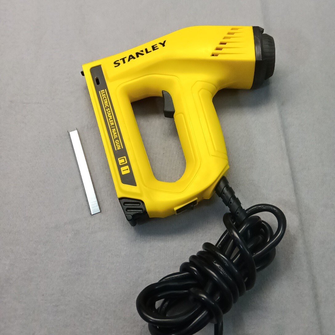 Stanley Electric Stapler and Brad Nail Gun TRE550Z Tested 76174058581