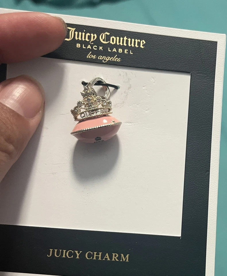 JUICY COUTURE Tiara Reina Dije en Almohada Rosa con Llavero y Collar NUEVO Foto 4 de 4