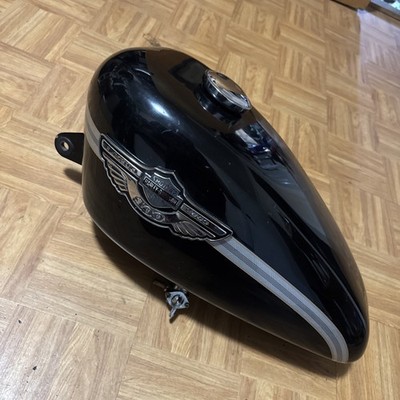 〜03 HARLEY-DAVIDSON スポーツスター　ガスタンク Harley-Davidson 2003 Sportster XL Gas Fuel Tank Anniversary 61348