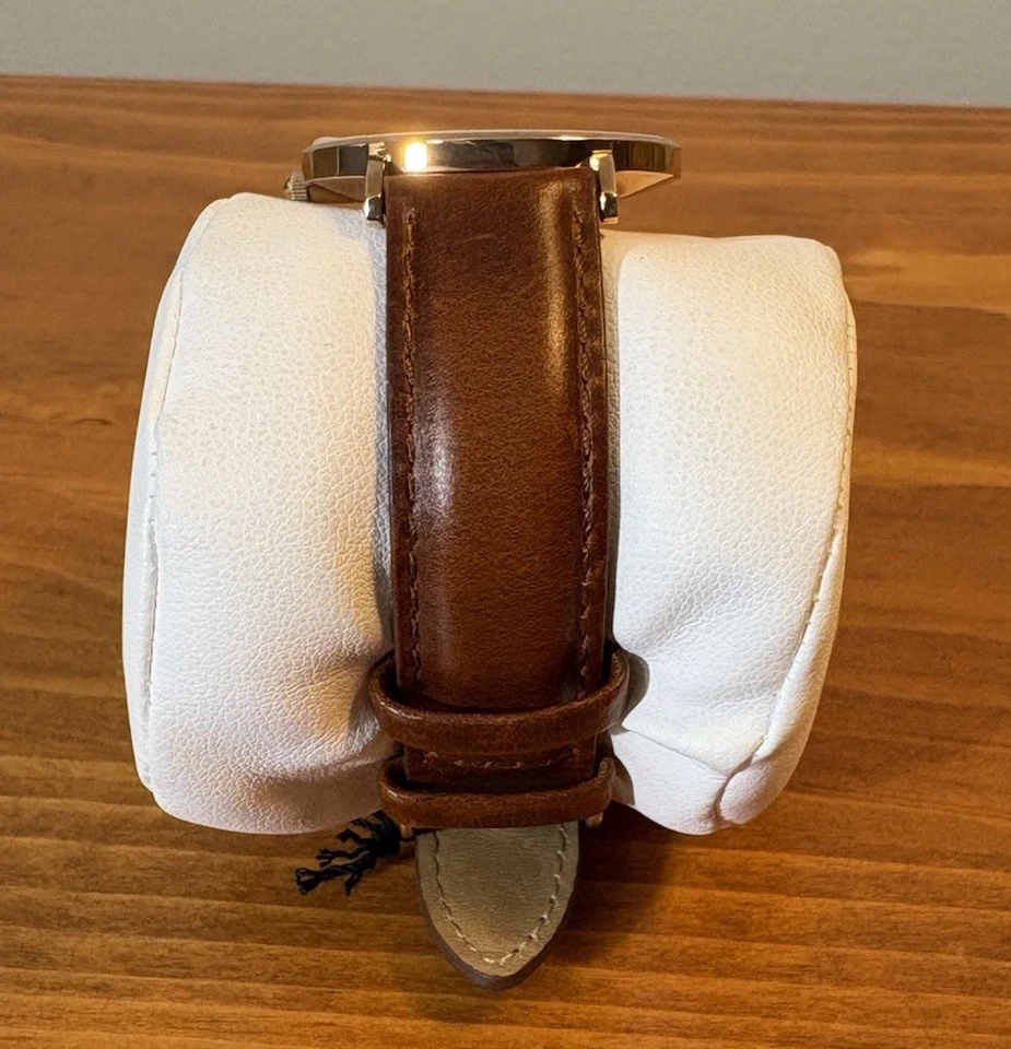 Reloj Daniel Wellington 0950DW Classy St. Mawes para mujer con correa de cuero marrón Foto 3 de 4