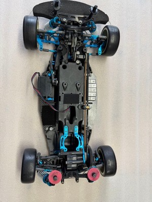 TAMIYA TA06 PRO, many option parts, carbon and aluminum TAMIYA TA06 PRO, many option parts, carbon and aluminum
