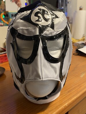 Pentagon Jr. Penta El Zero Miedo SIGNED Semi-Pro Lucha Libre Mask JSA COA AEW