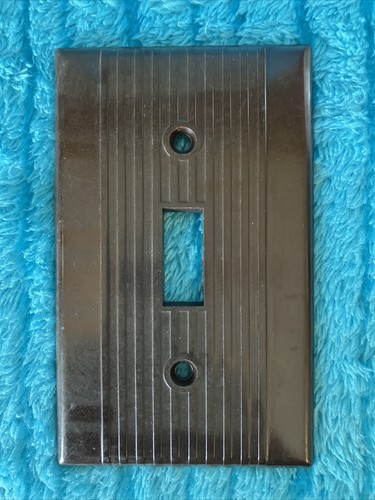 Piastra di copertura interruttore luce a costine centrali Leviton Deco marrone anni '40 - Foto 4 di 6