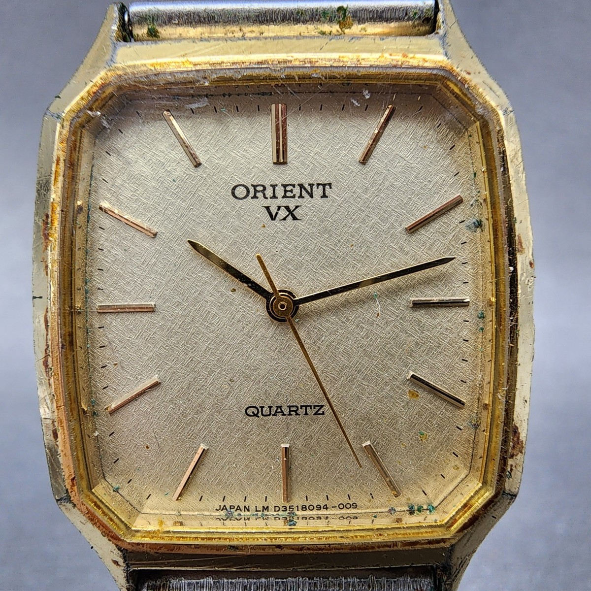 洋楽 L o r i G o l d Orient VX Tank Watch Men 28mm Champange Dial Gold Tone Octagon
