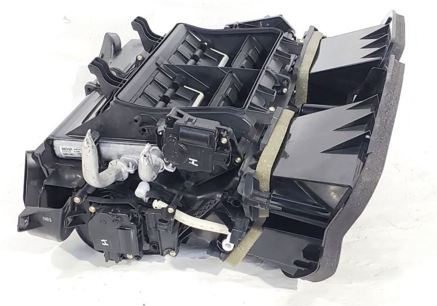 Maserati Levante 2018 Heater blower case