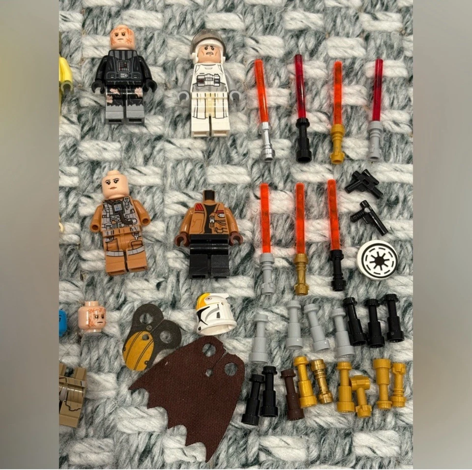 Lego Star Wars Minifigures Mini Figures Lot - Darth Vader, Obi-Wan, Luke & More - Image 3 of 3