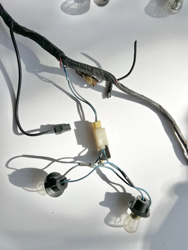 Lote de arnés de luz trasera conductor pasajero Nissan 300ZX Z31 1987-1989 2+0 Foto 2 de 4