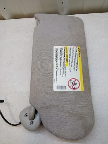 Hyundai Entourage 2007-2010 pasajero derecho vinilo lado izquierdo izquierdo (parasol) OEM W Foto 3 de 4