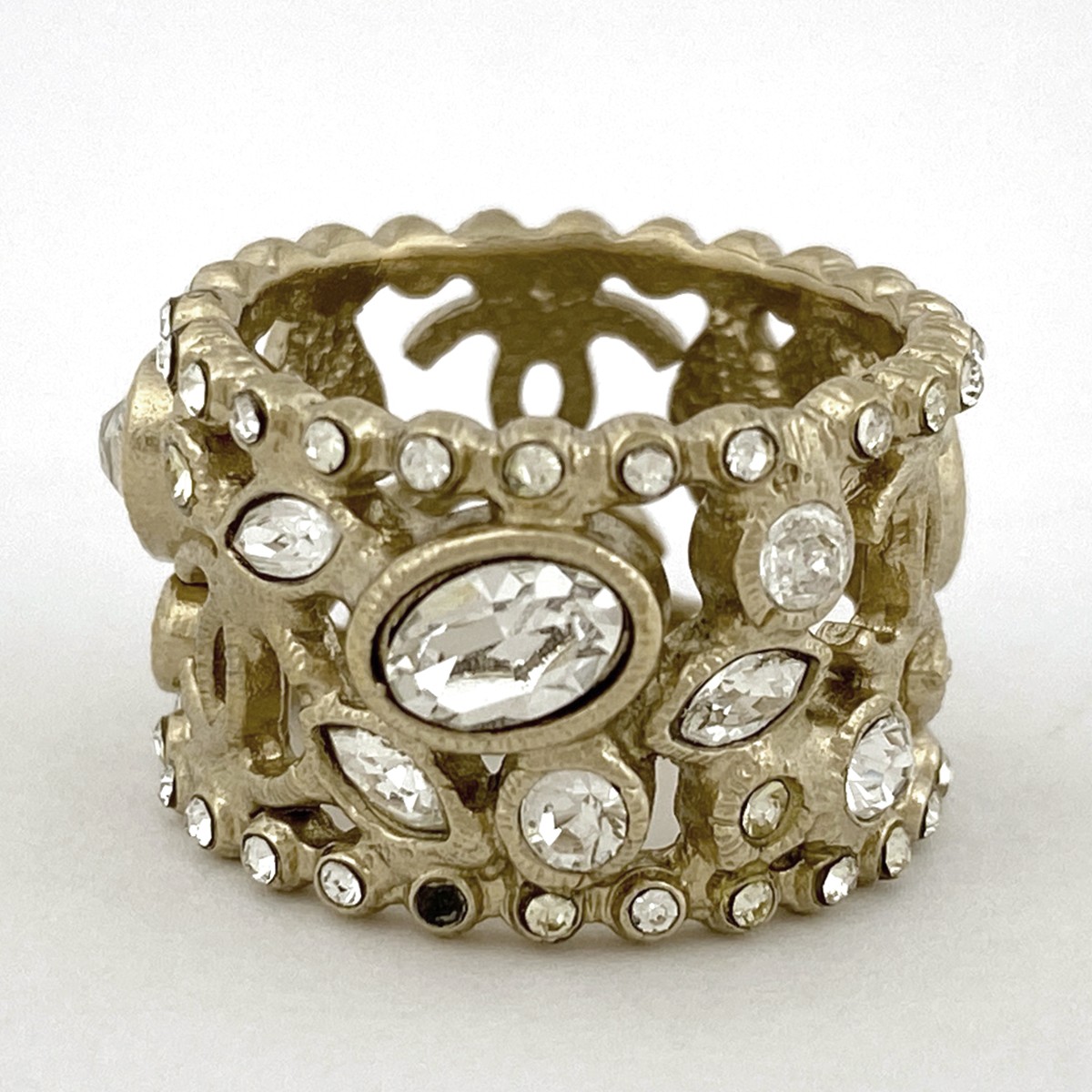 CHANEL (Interlocking) CC logo  Ring rhinestone ri… - image 2