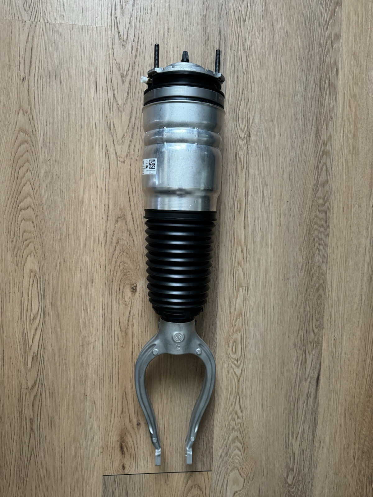 2023 MASERATI GRANTURISMO RIGHT FRONT SHOCK ABSORBER AIR SUSPENSION 06703090180