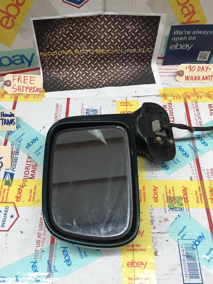 ESPEJO RETROVISOR LATERAL PUERTA DEL CONDUCTOR DELANTERO IZQUIERDO ISUZU OASIS 96-99 con pernos con moldura VERDE Foto 3 de 4