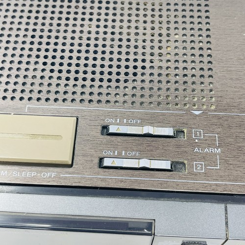 Vtg Lloyd 's Clock Radio AM/FM Stereo Digital Tuning Dual Alarm Snooze Brown - Picture 13 of 23