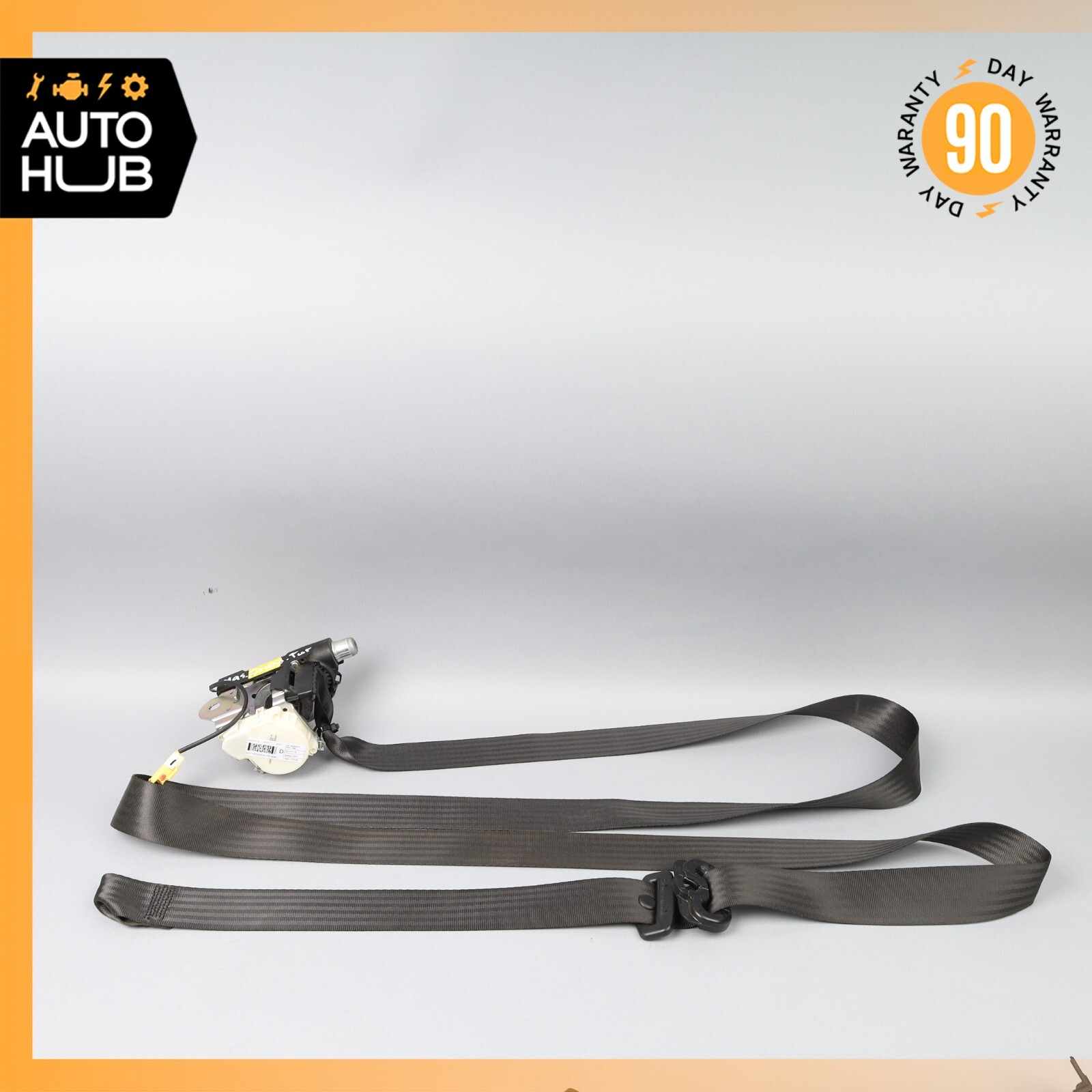 08-18 Maserati GranTurismo M145 Coupe Front Right Side Seat Belt Black OEM