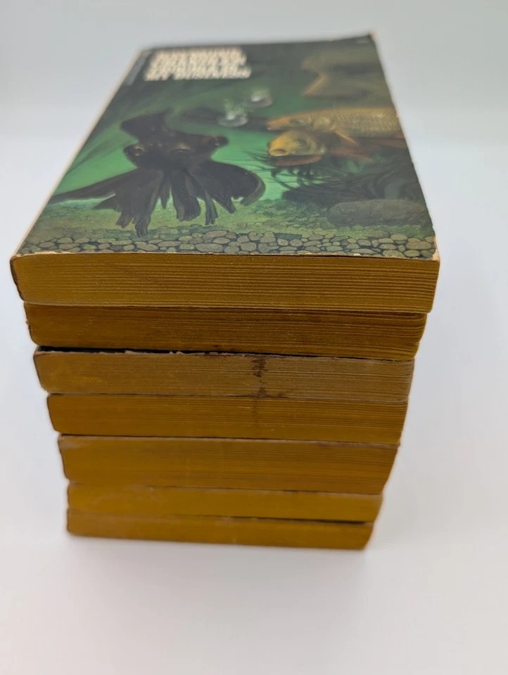 RAYMOND CHANDLER LOT - 7 Ballatine Books Paperbacks - Imagem 2 de 4