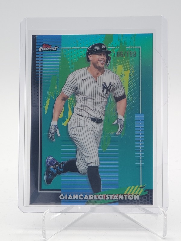 GIANCARLO STANTON 2026 TOPPS FINEST COMMON AQUA REFRACTOR /199 #32 YANKEES Q7246