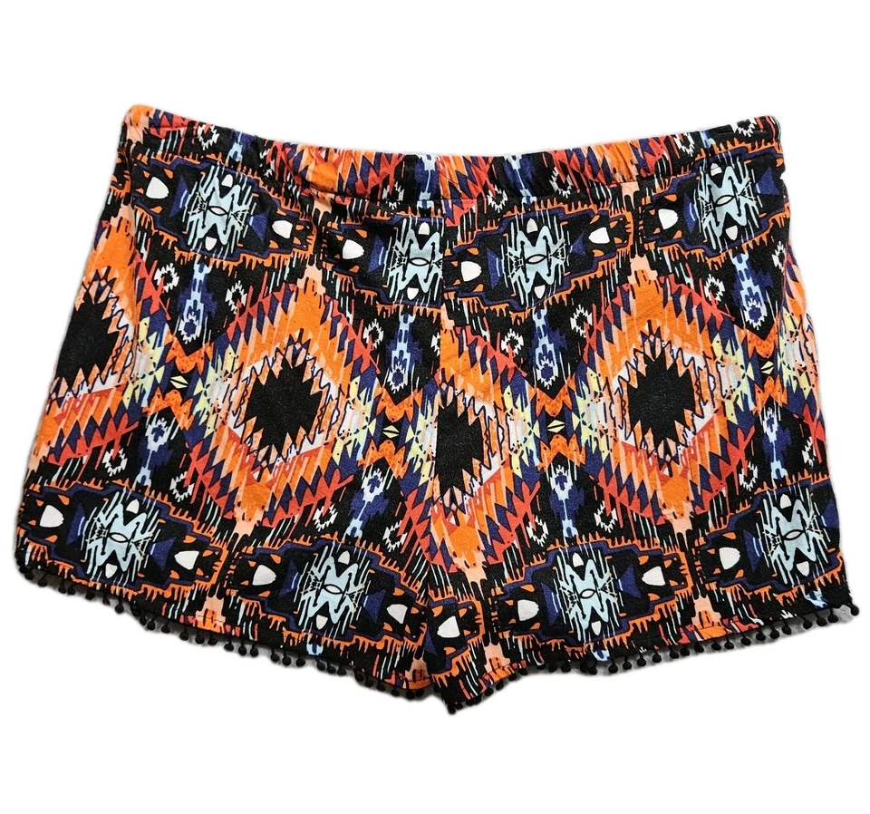 No Boundaries Soft Elastic Waist Shorts Womens Medium Tribal Print Fringe Hem - Image 2 of 4