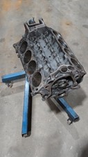 1972 Ford 302 Engine Bare Block D2oe-6015-ab Stock Bore Date 3b7we Ship
