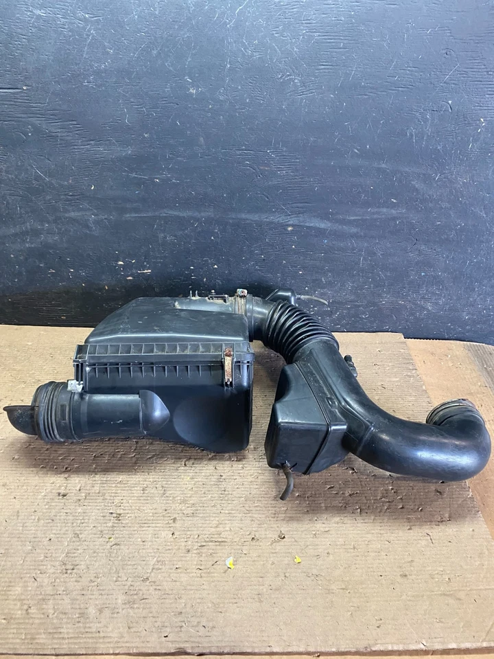 Limpiador de caja de aire Toyota 4Runner 2003-2009 4,0 L 2005-2015 Toyota Tacoma s3552 DG Foto 2 de 4