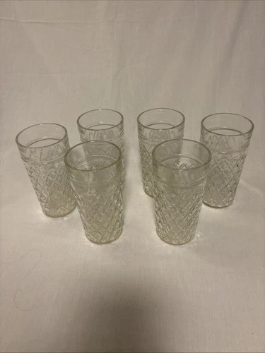 Vintage Anchor Hocking Quilted Diamond clear glass tumbler. Set Of 6