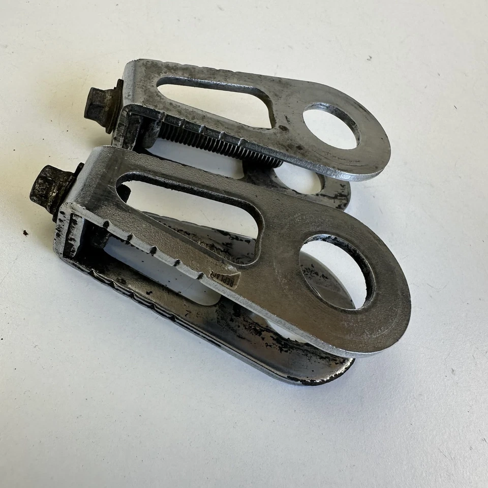 Honda CB400 2008 Rear chain adjusters tensioners 40543-KV3-000 - Image 2 of 4