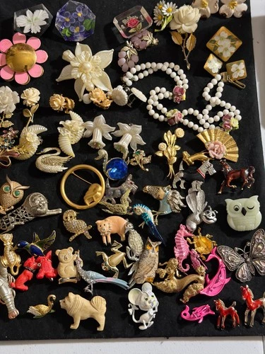 Lot of  Vintage Animal Brooch Pins Costume Jewelry Enamel Rhinestone