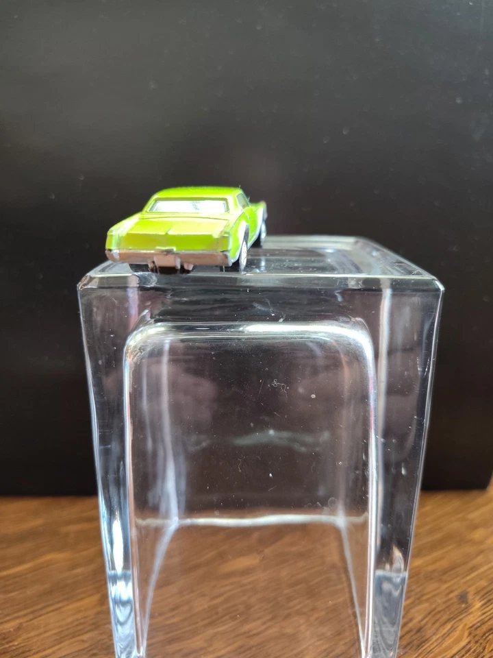 Coche verde modelo DieCast vintage PlayArt CADILLAC ELDORADO Hong Kong Foto 4 de 4