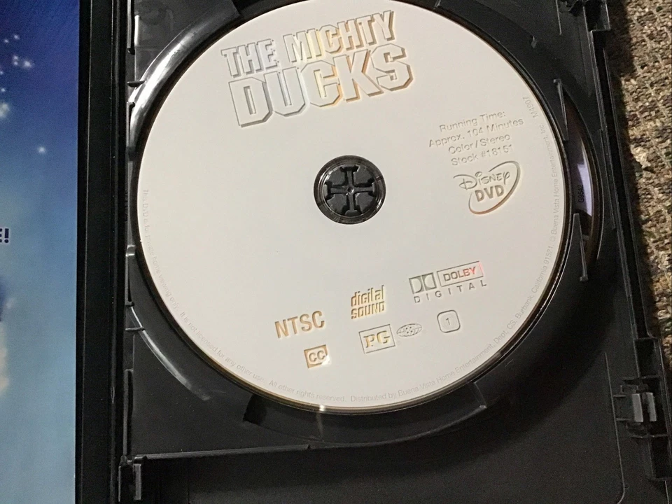 THE MIGHTY DUCKS/ D2: THE MIGHTY DUCKS 2-DISC DISNEY DVD SET OOP EMILIO ESTEVEZ - Image 4 of 4