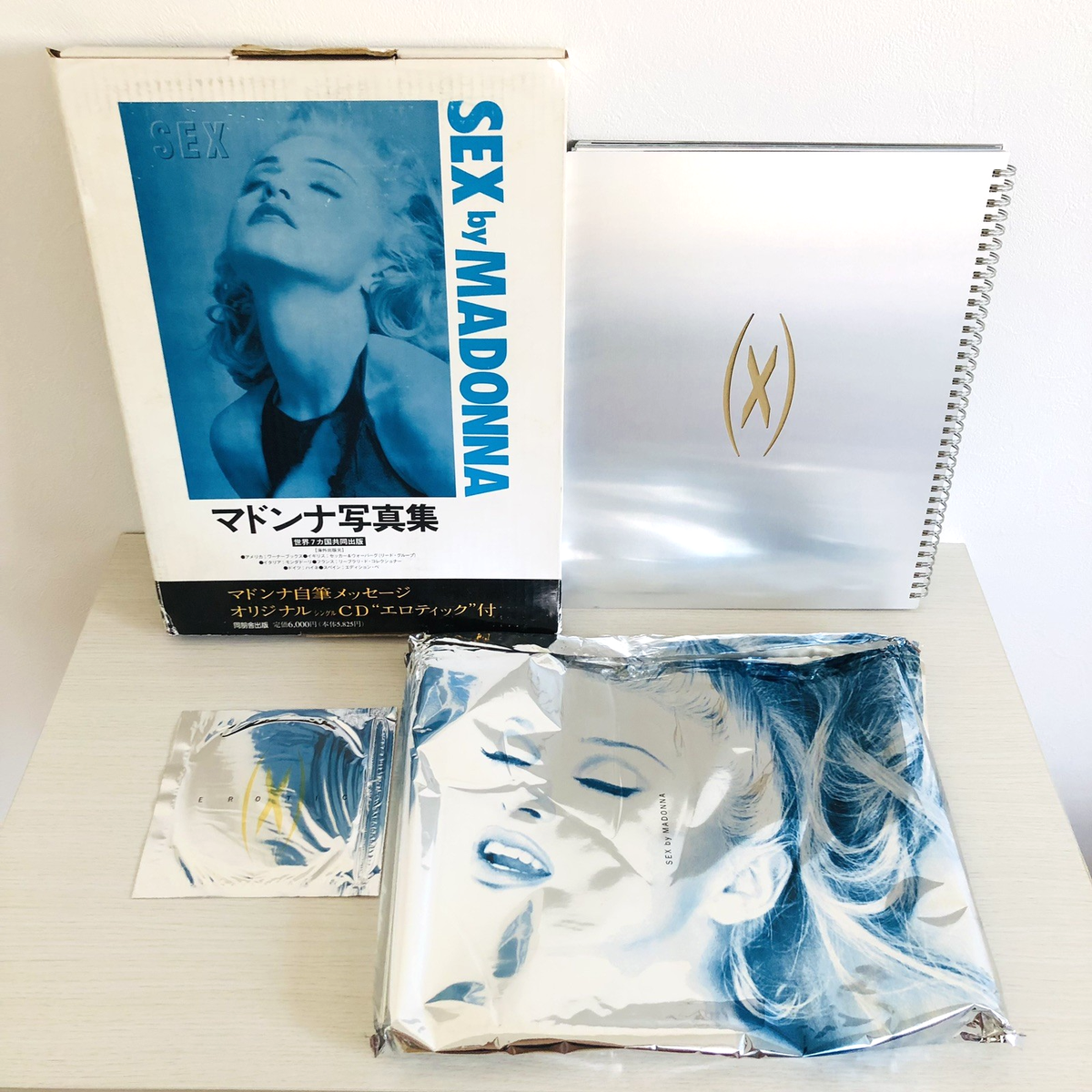 マドンナ写真集 SEX by MADONNA Madonna SEX by MADONNA PHOTO BOOK with CD Book Box Japan