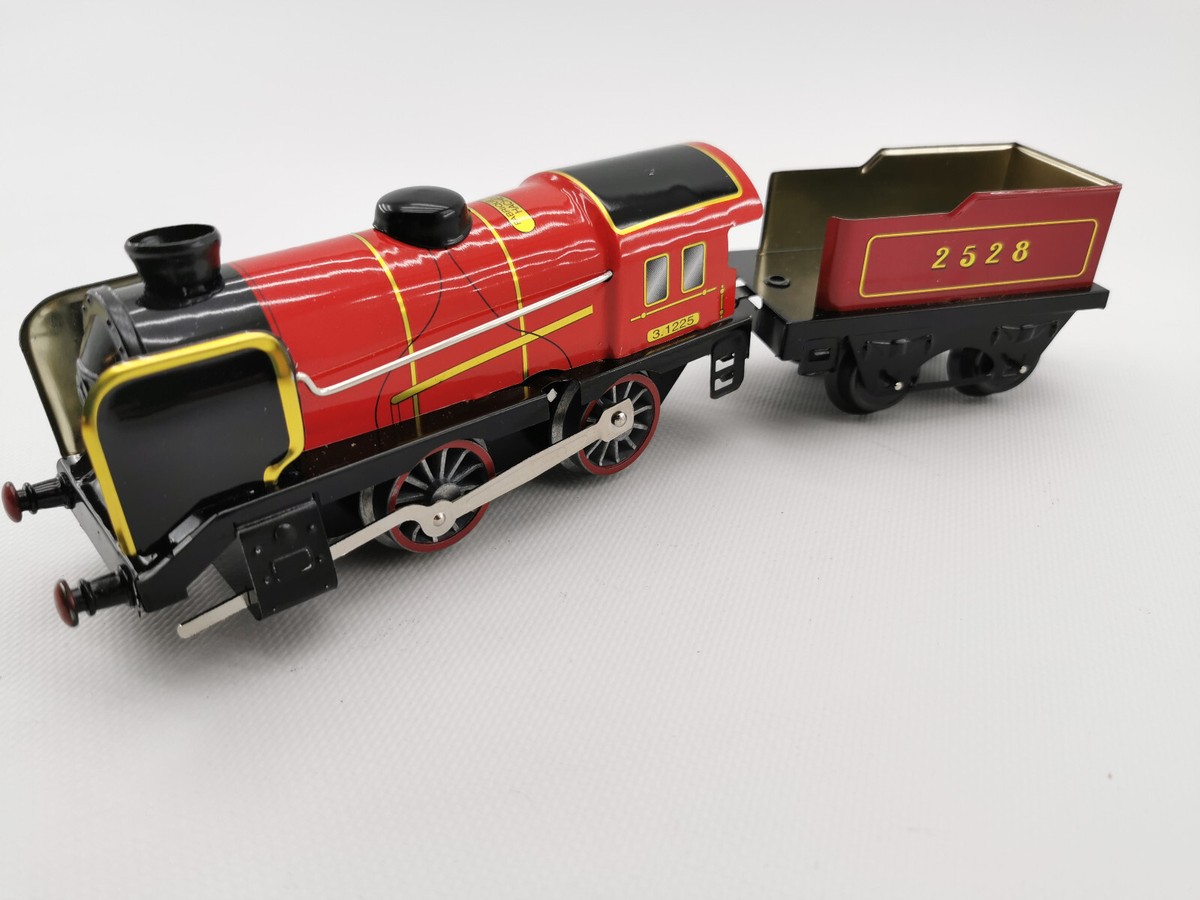 HORNBY HACHETTE ECHELLE 0 / O LOCOMOTIVE + TENDER RESEAU ETAT AVEC CLE