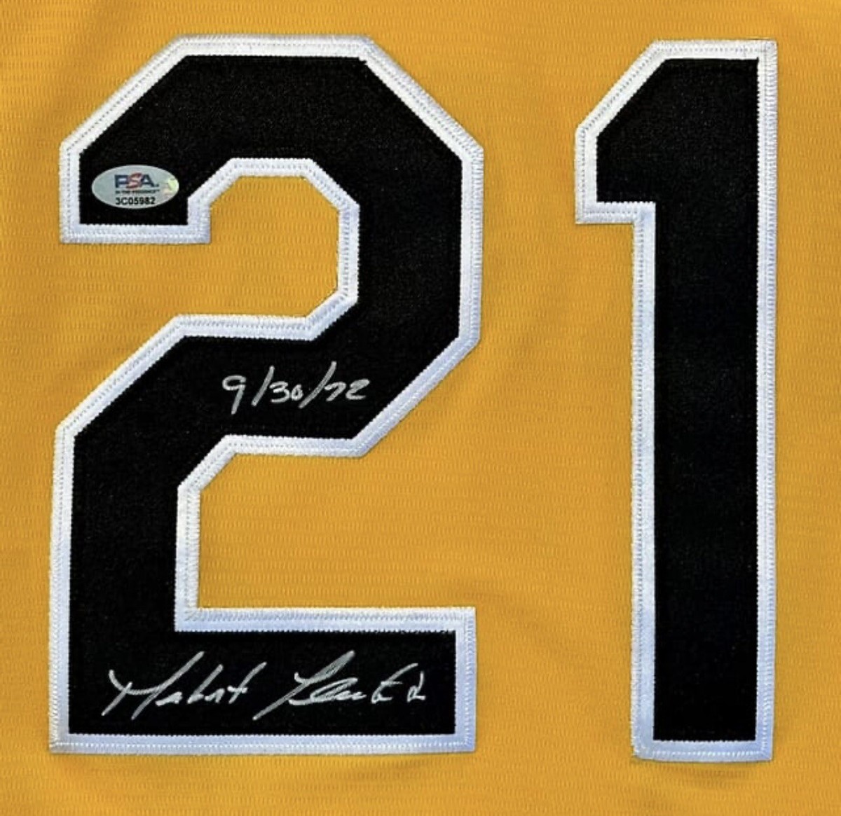ROBERTO CLEMENTE JR SIGNED & INSCRIBED “9/30/72” JERSEY