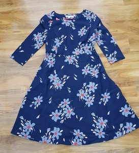 ladies navy floral dress