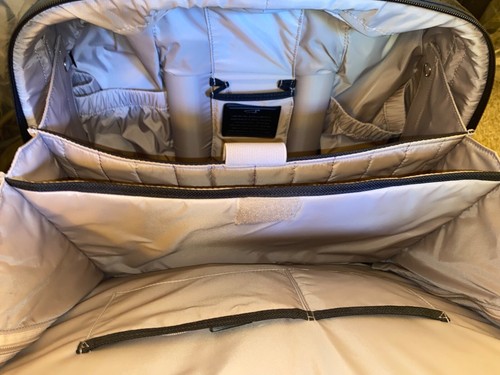 TUMI Georgetown Black Ballistic Nylon 2 wheel Carry On Under Seat Business Case - Picture 4 of 11