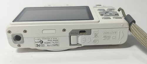 Pentax Optio I-10 12.1 MP Compact Digital Camera - Picture 7 of 8