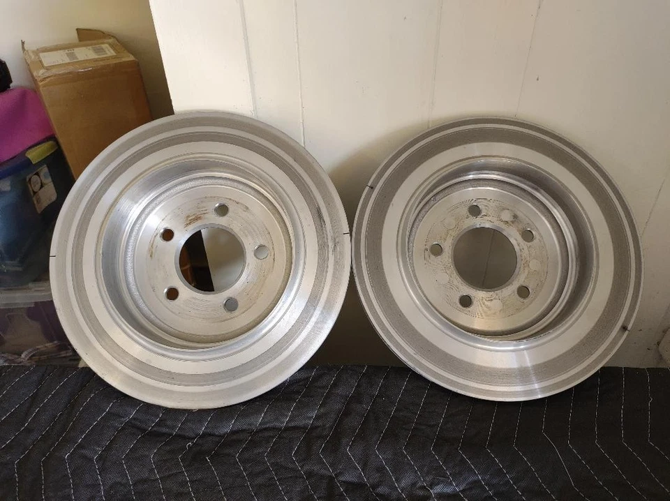 Rotores traseros Plymouth/Chrysler Prowler Foto 2 de 4