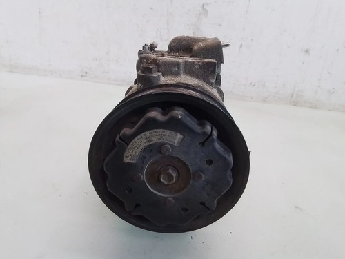 Volkswagen Polo IV 9N3 2006 Klimakompressor Pumpe 6Q0820803D Benzin 55kW