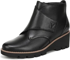 Vionic Women's Abby Boots NW/OB