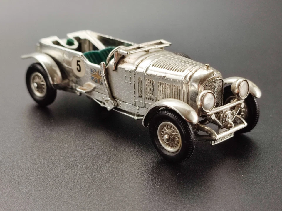 Matchbox Models of Yesteryear 4½ Bentley 1929 Made in England 1:64 - Image 3 of 4