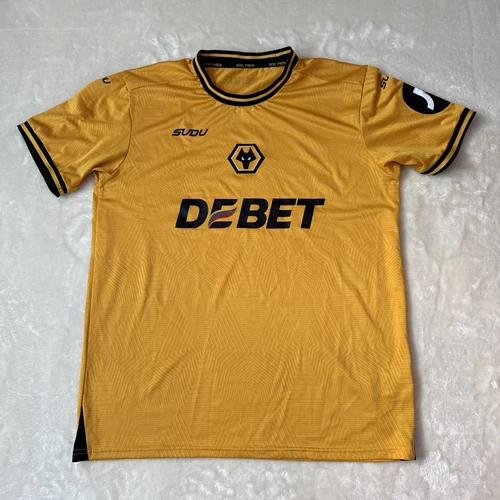 Wolverhampton Wanderers Football Shirt Size XL   A3