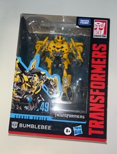 Transformers Studio Series 49 BUMBLEBEE Camaro Deluxe Class Action Figure