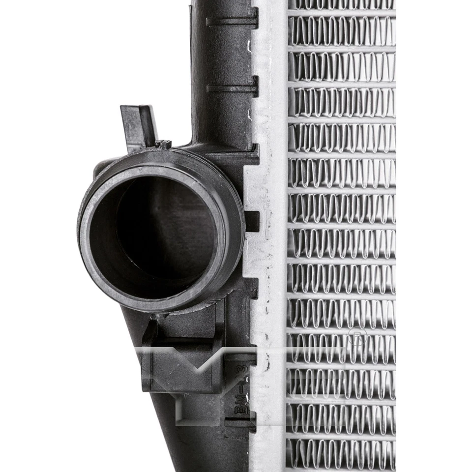 For BMW 525i 2001-2003 TYC 2284 Engine Coolant Radiator - Изображение 4 из 4